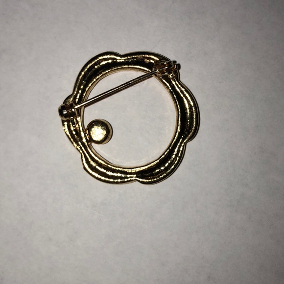 Pin - Picture 4 of 4